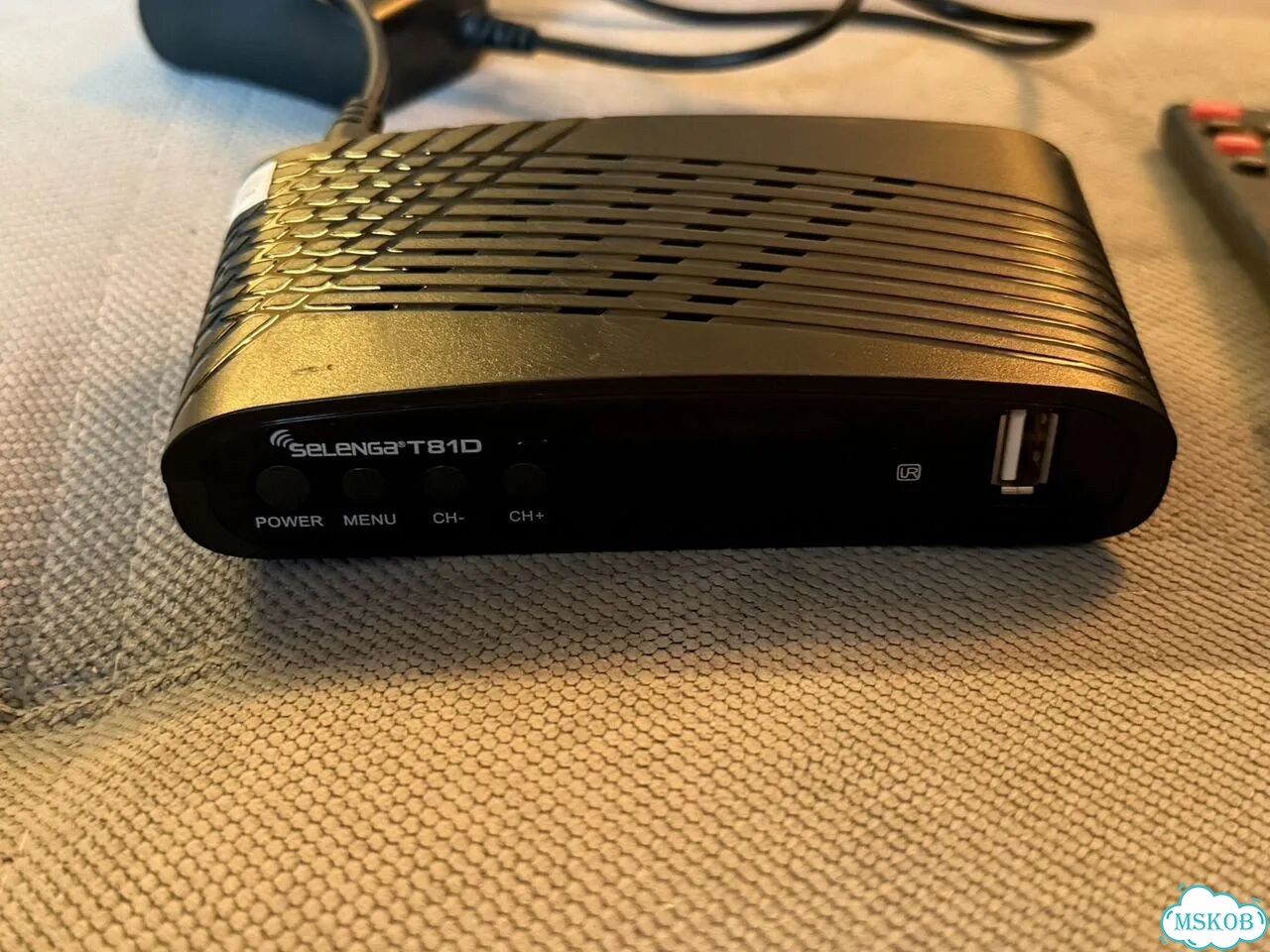 Цифровая приставка Selenga T81D DVB-T2/DVB-C фото 3