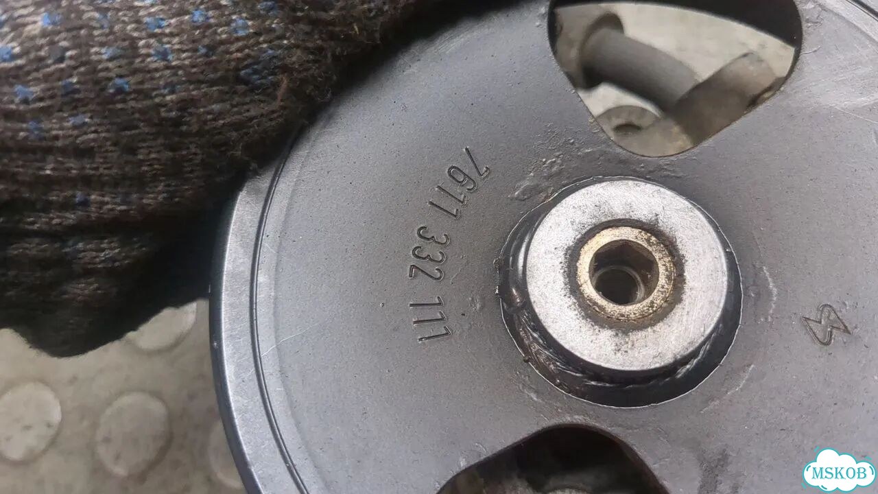 Гур Nissan Almera N16 фото 3
