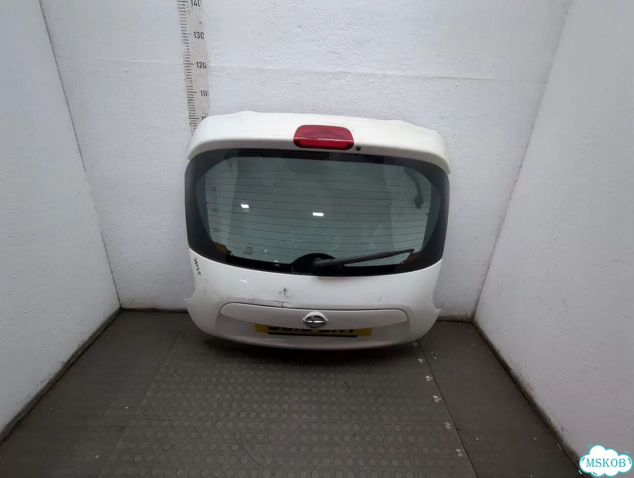 Крышка багажника Nissan Juke фото 1