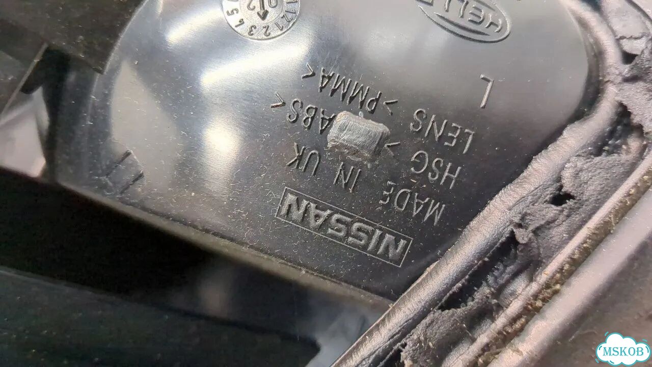 Фонарь (задний) левый Nissan Almera N16 фото 6