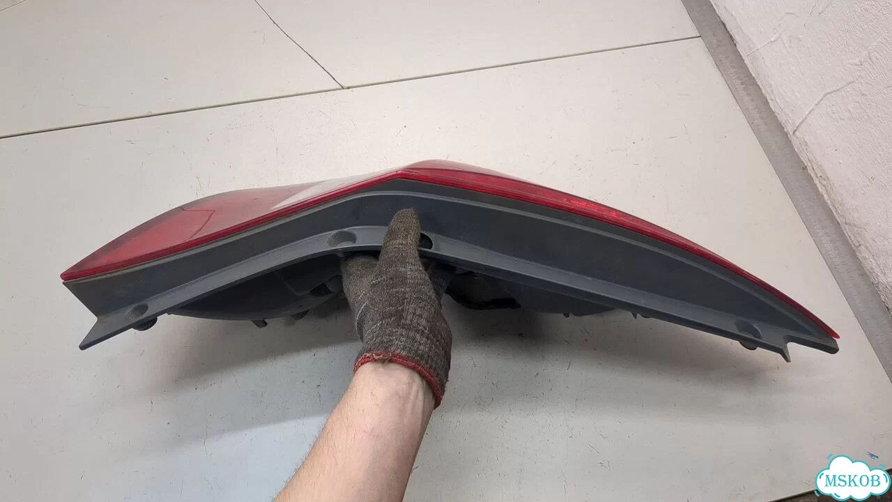 Фонарь (задний) левый Hyundai i30 фото 3