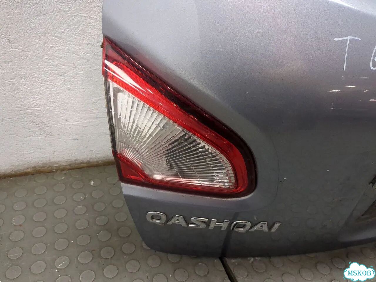 Крышка багажника Nissan Qashqai фото 6