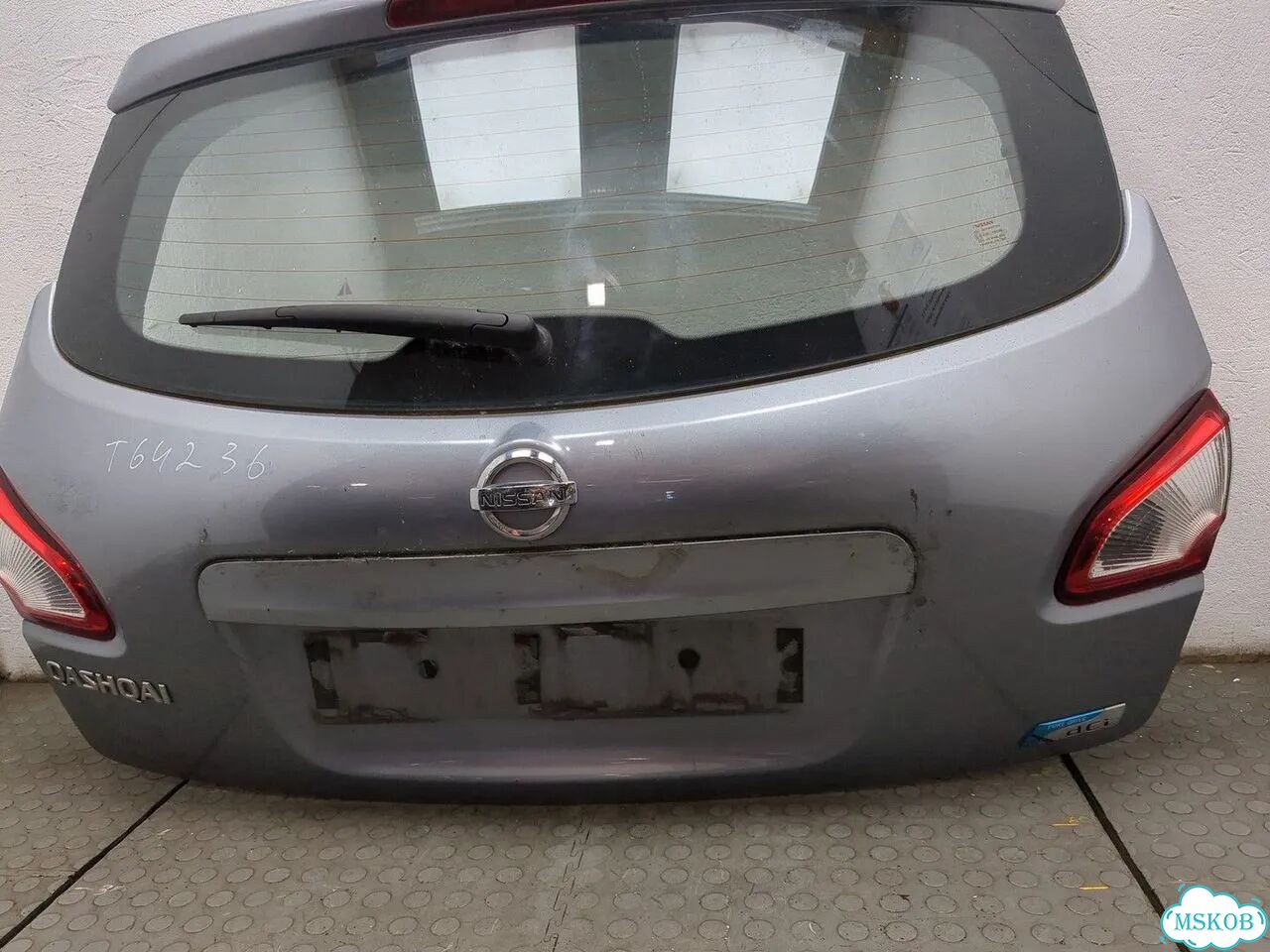 Крышка багажника Nissan Qashqai фото 8