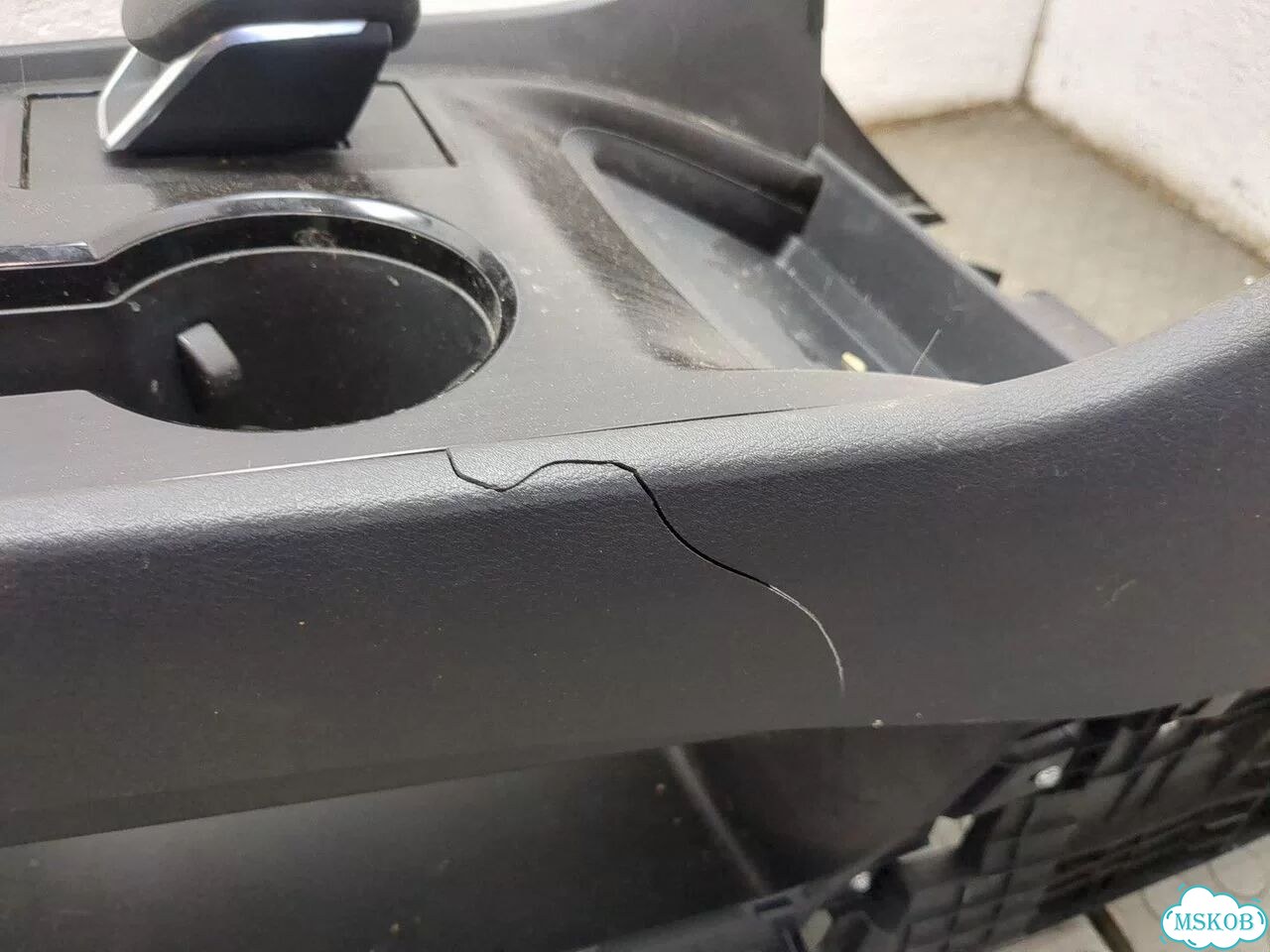 Консоль салона Nissan Rogue фото 5
