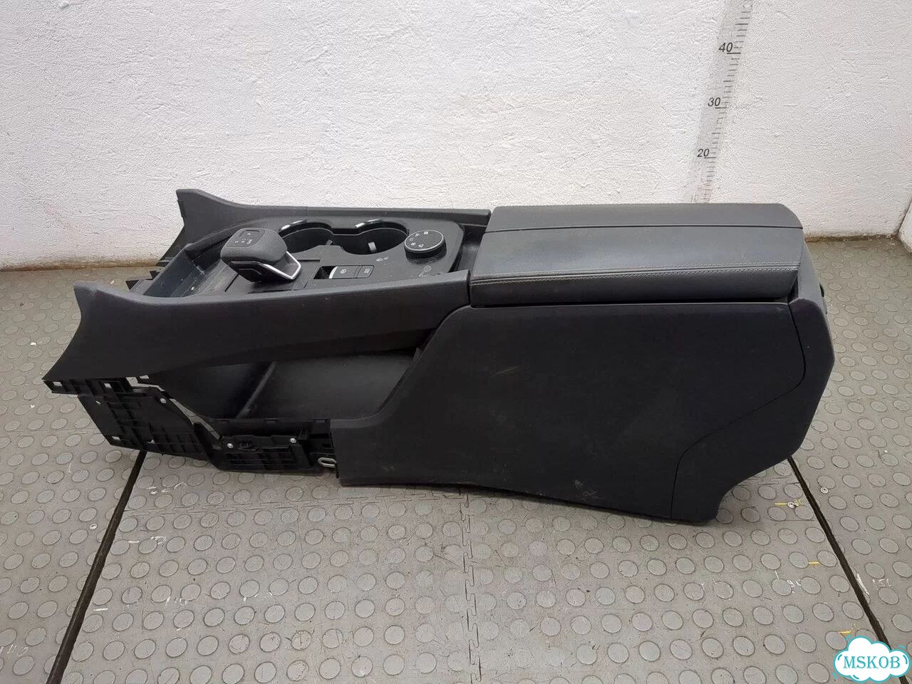 Консоль салона Nissan Rogue фото 7