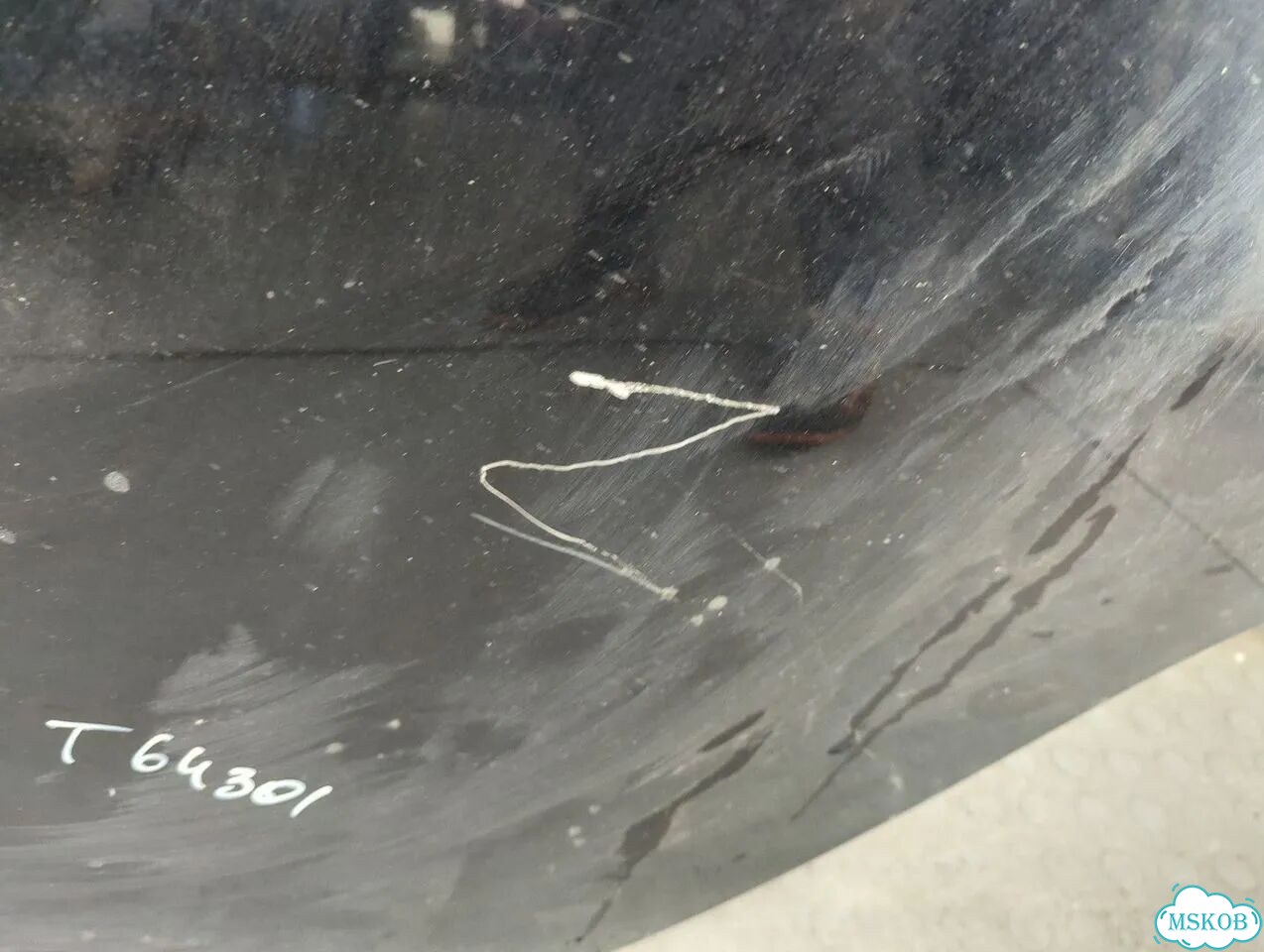 Капот Toyota Prius фото 7