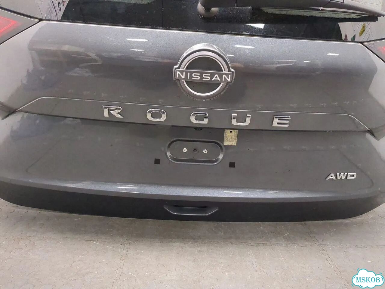 Крышка багажника Nissan Rogue фото 7
