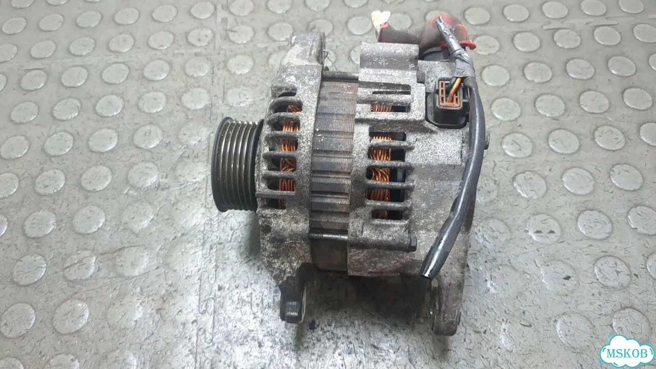 Генератор Nissan Almera N16 фото 1