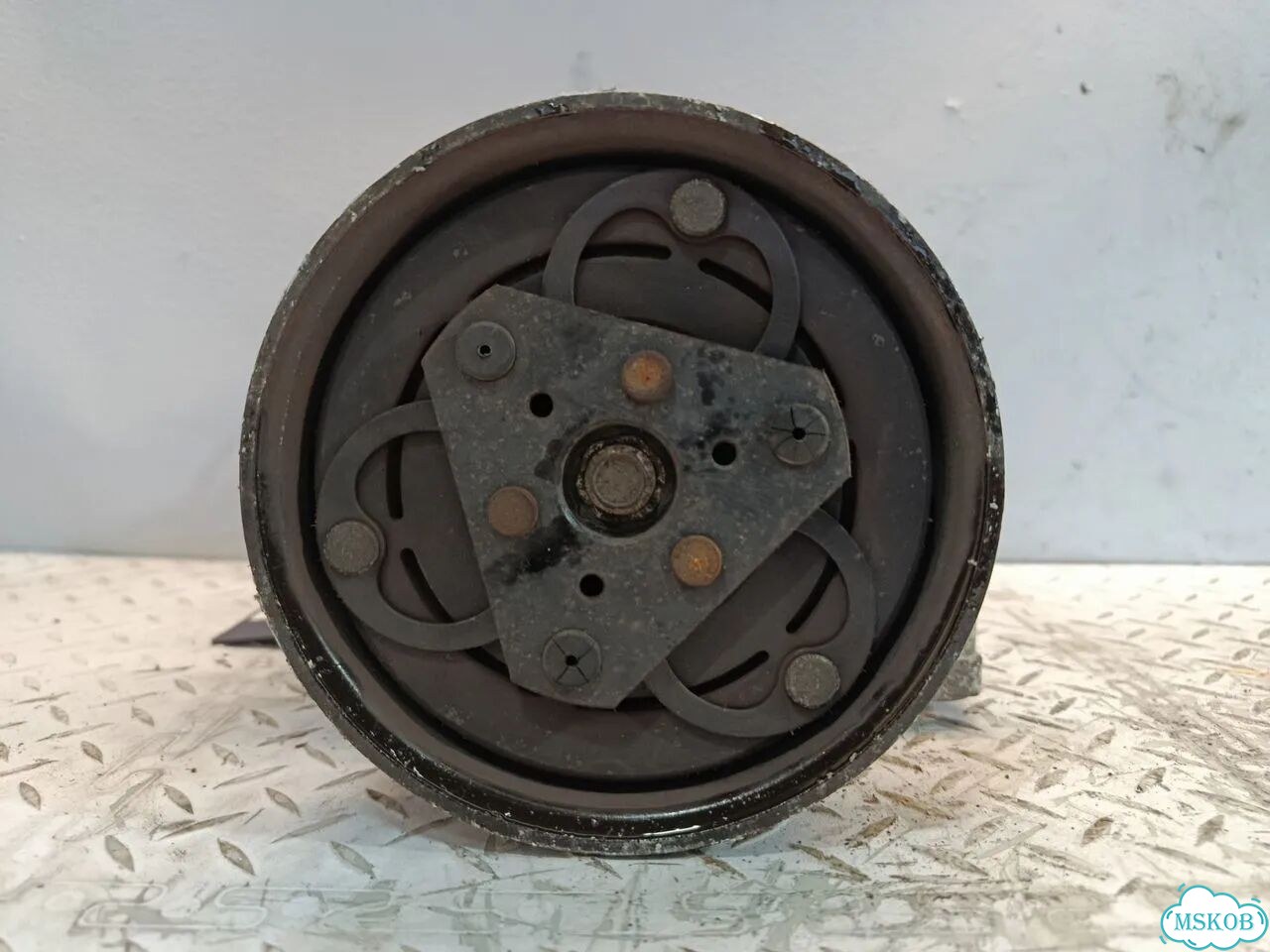 Компрессор кондиционера nissan 9260041B00 S4359Z фото 3