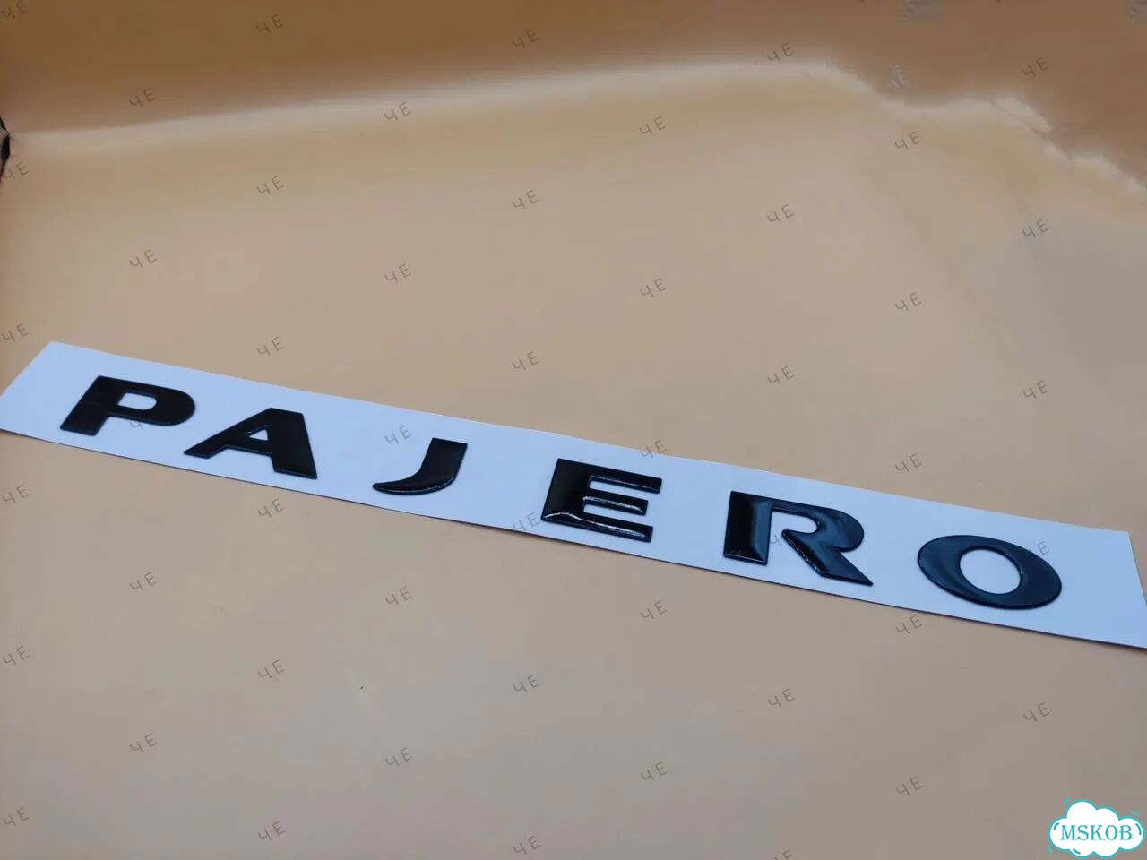Логотип Шильдик Pajero чёрн на крышку запаски фото 3