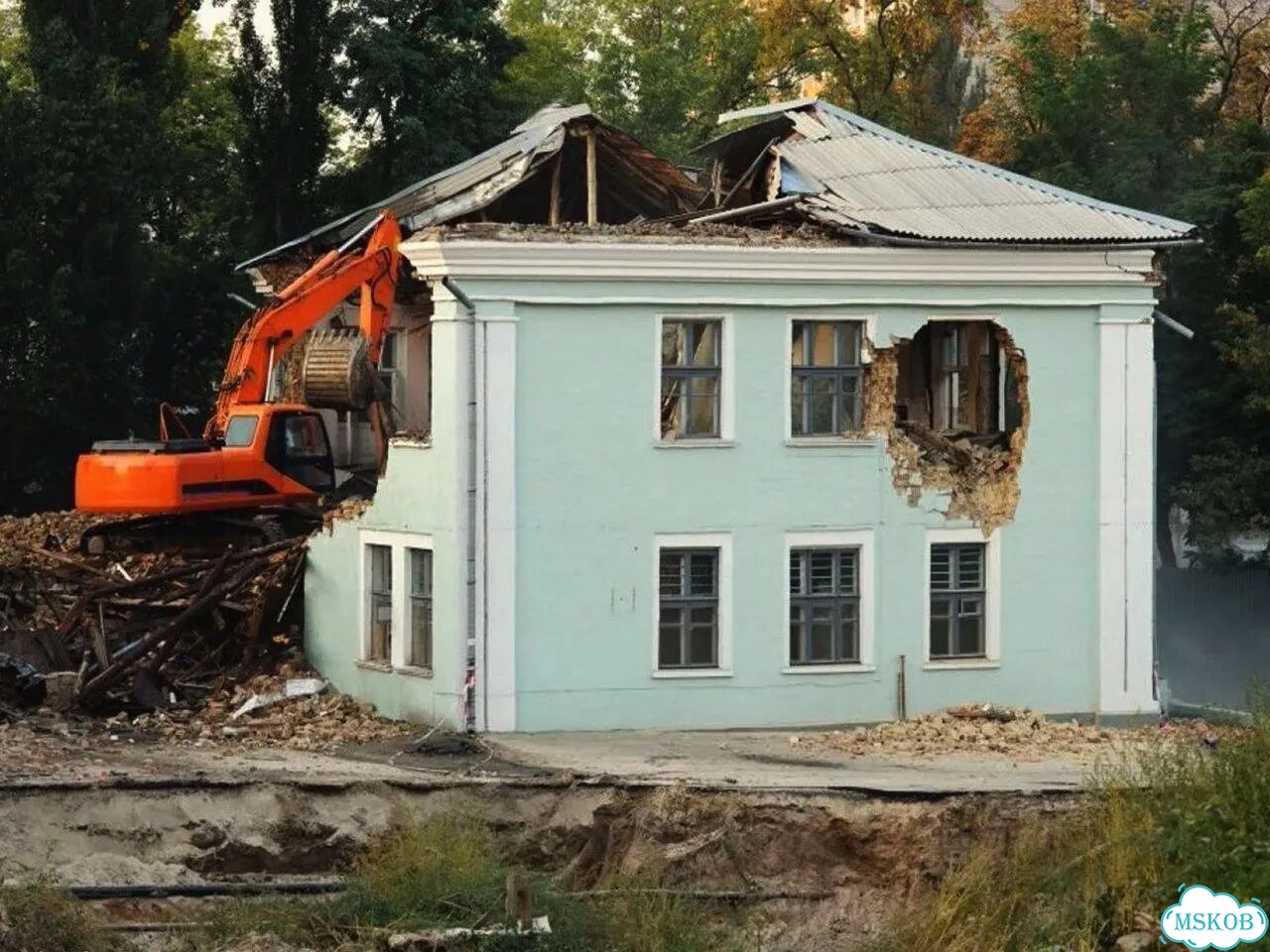 Демонтаж зданий под ключ в Авсюнине фото 7