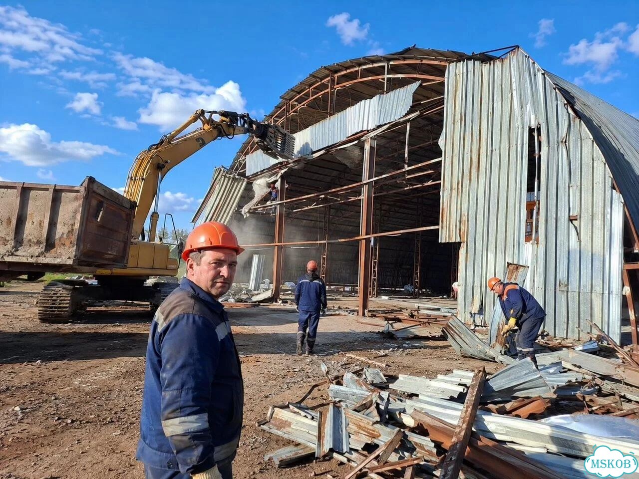 Демонтаж ангаров под ключ в Авсюнине фото 1