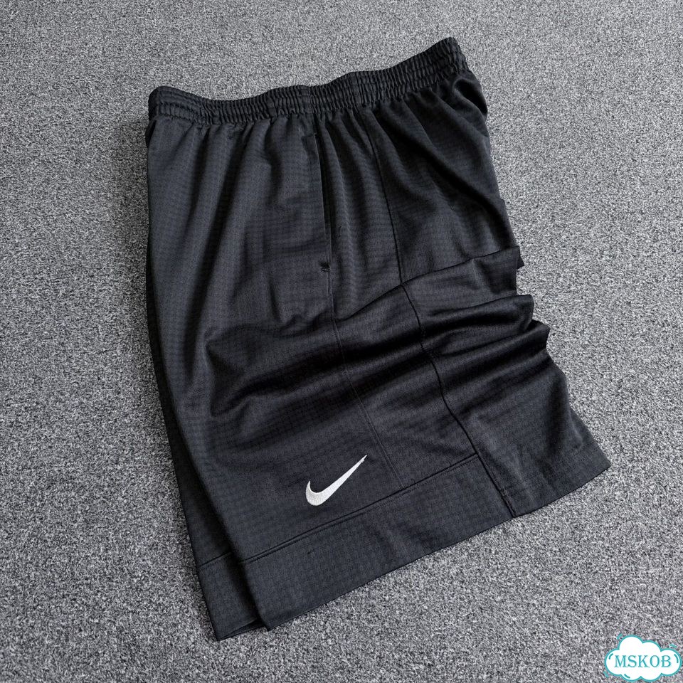 Широкие баскетбольные шорты Nike vintage фото 2