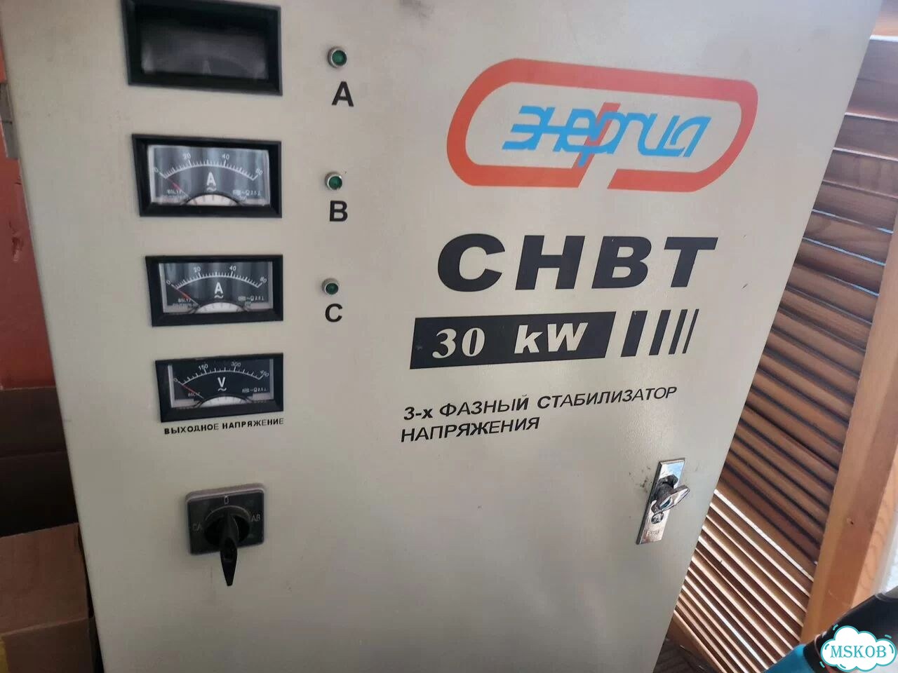 Стабилизатор напряжения 30 кВ, 380 в трехфазный фото 1