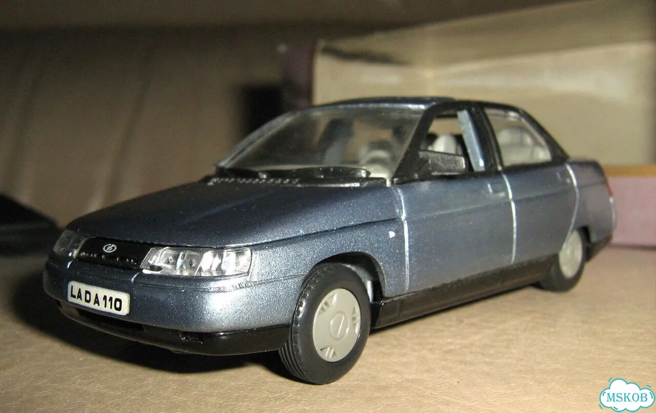 Модель ваз-2110, россия 1:43 фото 2