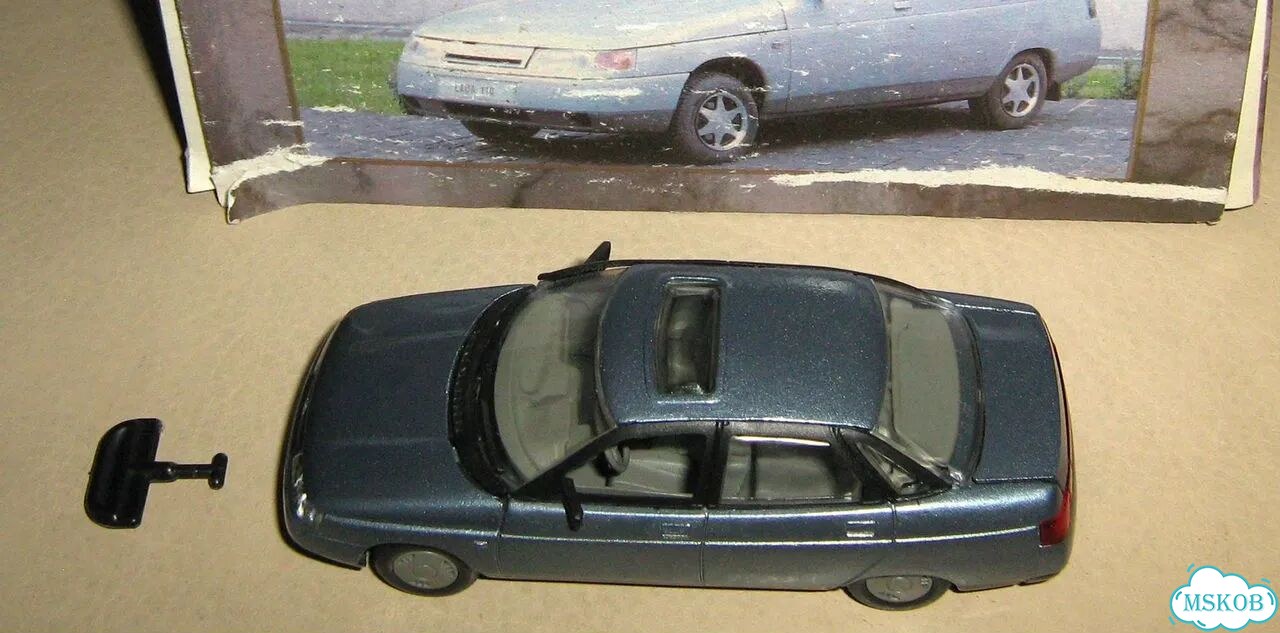 Модель ваз-2110, россия 1:43 фото 5