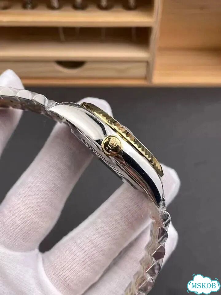 Часы Rolex Sky-Dweller 42мм новые фото 7