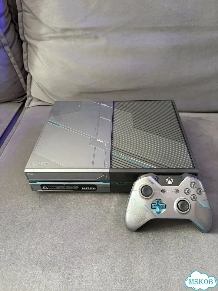Xbox ONE halo 5 фото 1