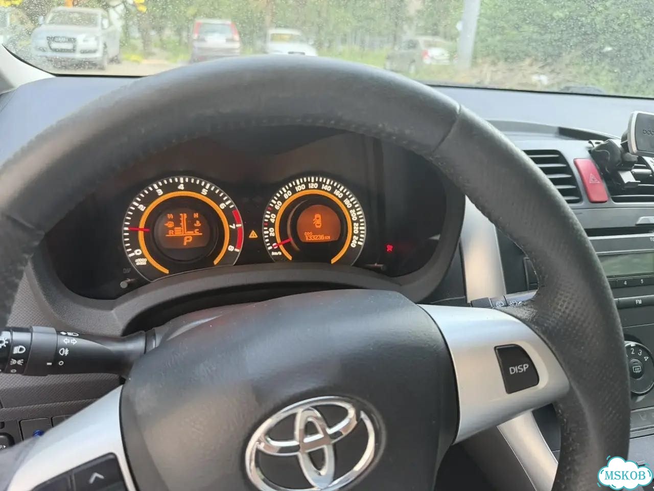 Toyota Auris 1.6 AT, 2011, 134 800 км фото 7
