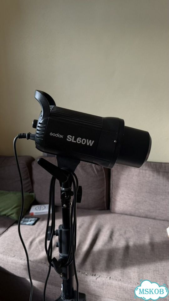Свет godox sl60w фото 2