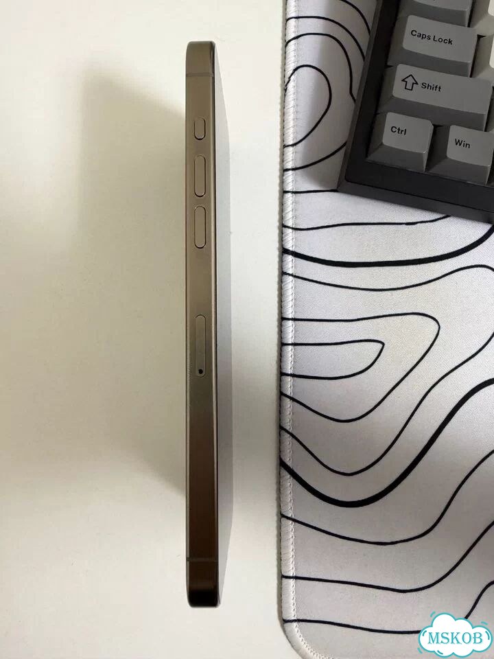 iPhone 15 Pro Max, 256 ГБ, SIM + eSIM фото 3