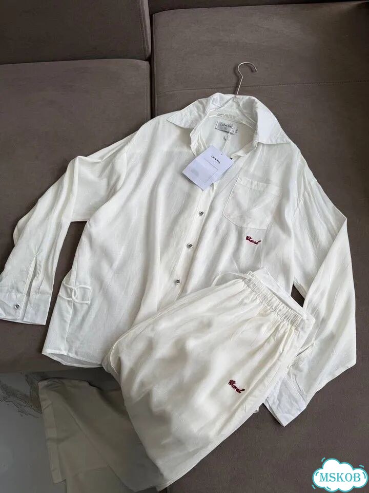 Chanel Костюм рубашка и брюки 2 цвета SML фото 1