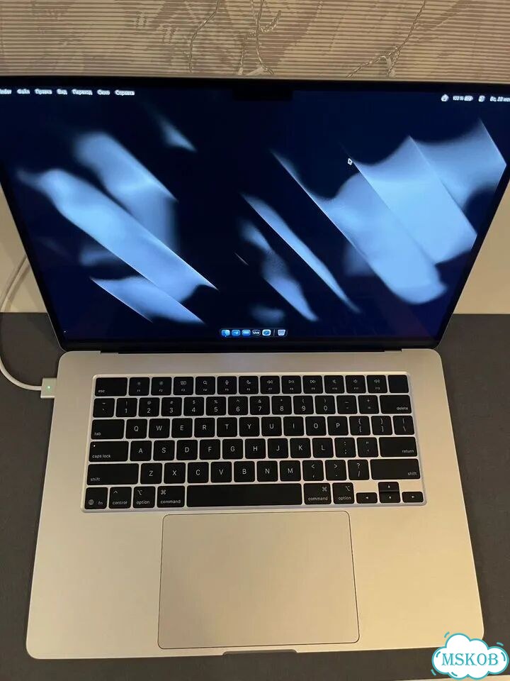 Apple MacBook Air 15 M4 256gb silver фото 2