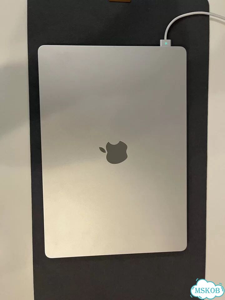Apple MacBook Air 15 M4 256gb silver фото 8