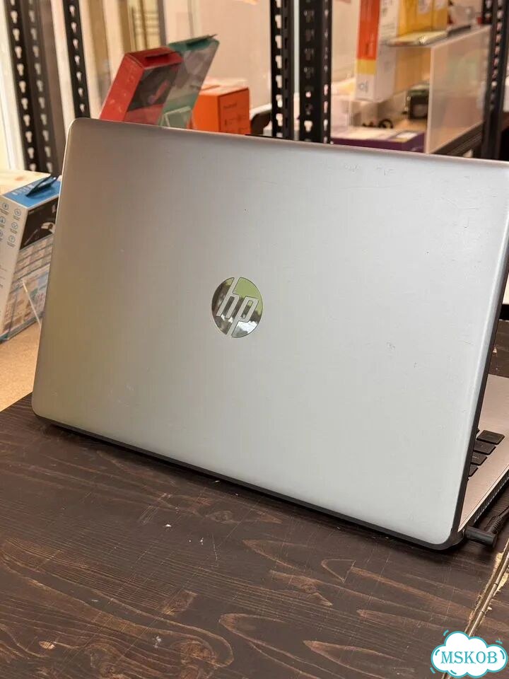 Ноутбук HP i5-7200u/8gb/ 240 SSD фото 4