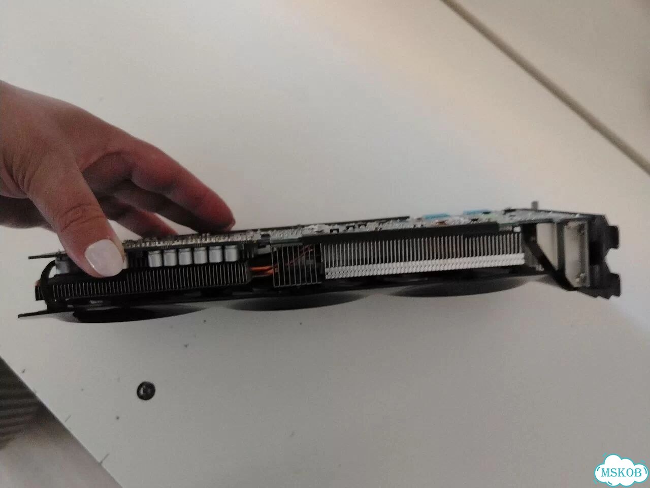 Видеокарта gtx 670 2gb 28 nm GV-N670WF3-2GD фото 6