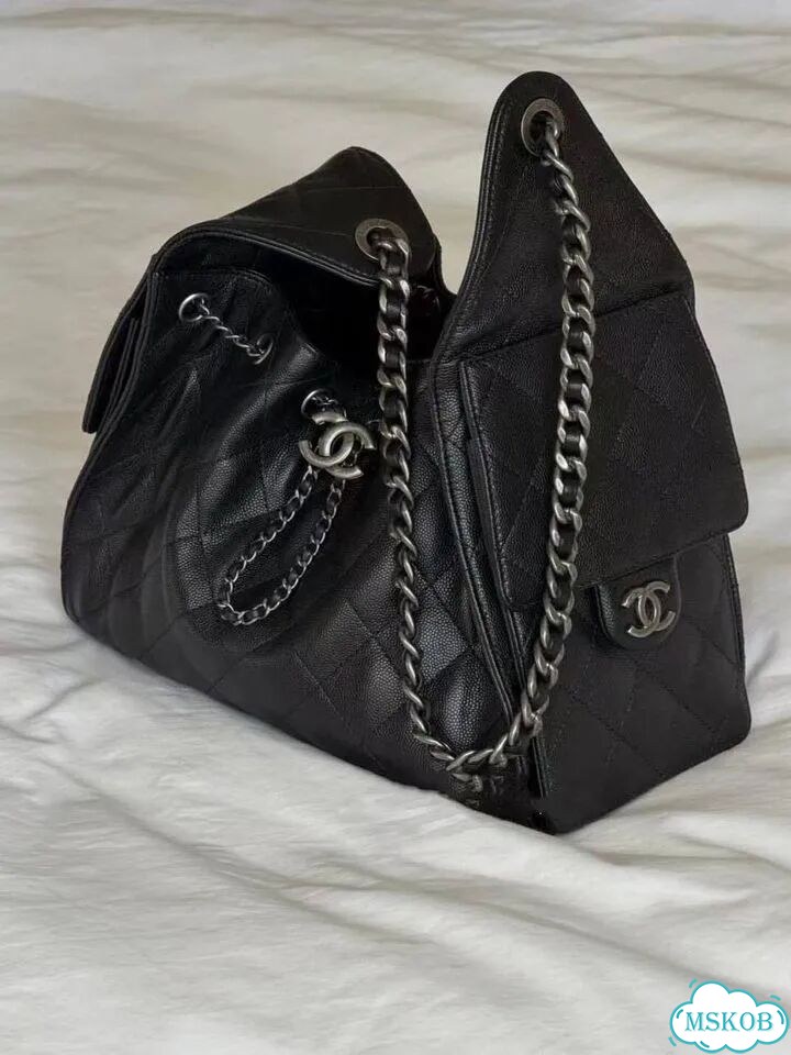 Сумка Chanel хобо Black черная женская фото 1