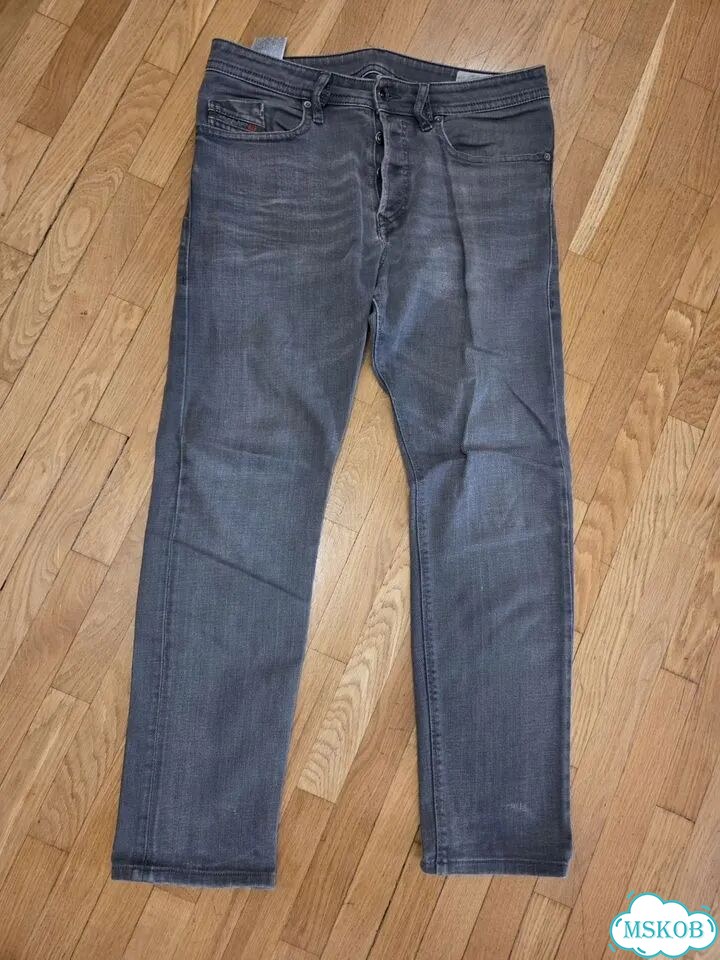 Мужские джинсы diesel фото 1