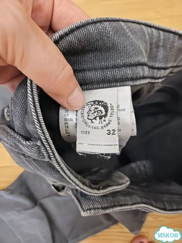 Мужские джинсы diesel фото 6
