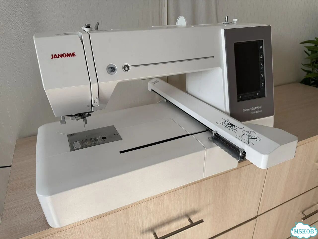 Вышивальная машина janome memory craft 550e фото 1