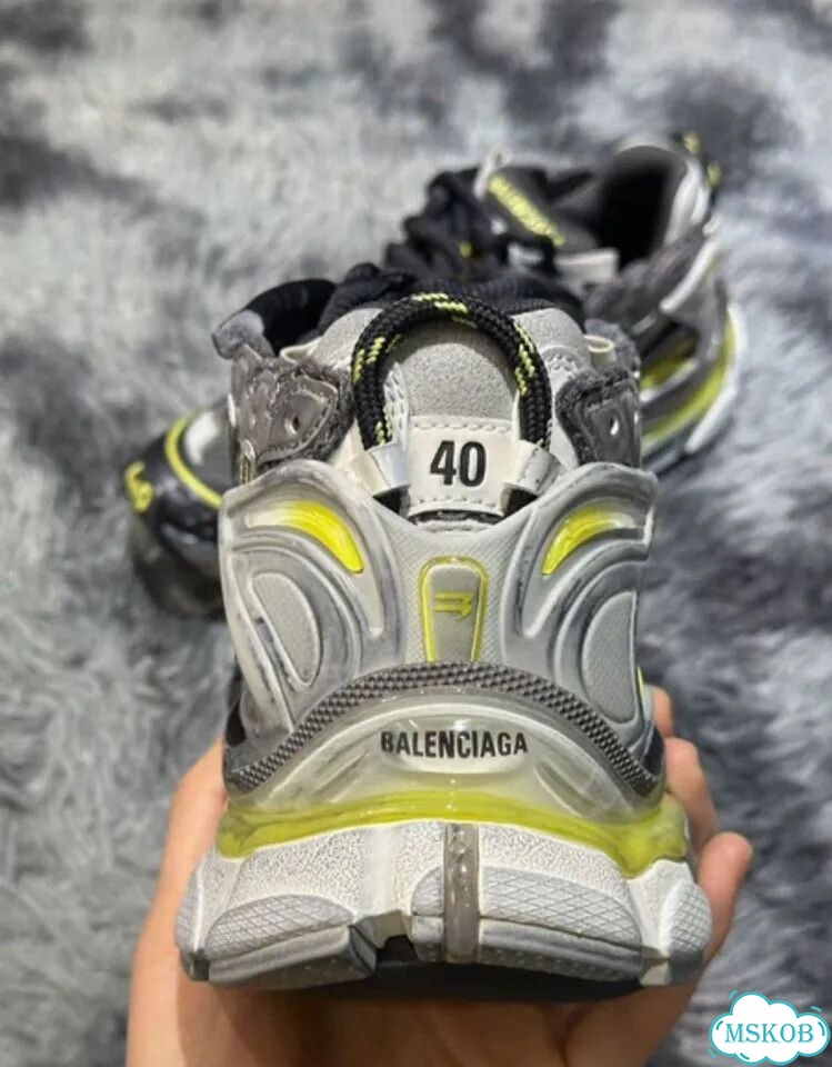 Balenciaga Runner 2.0 фото 8