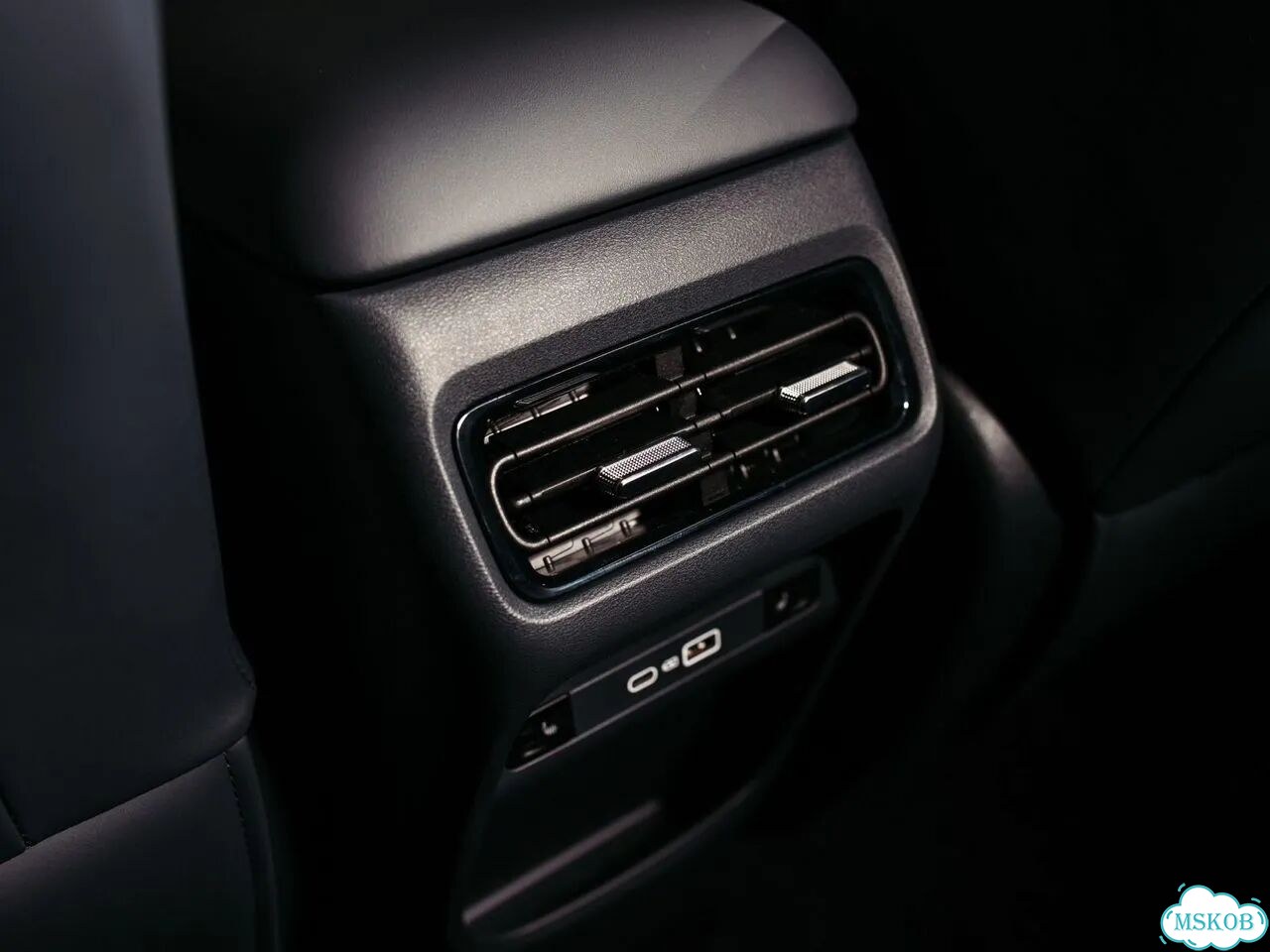 Geely EX5 EM-i 1.5 AT, 2026 Новый фото 18