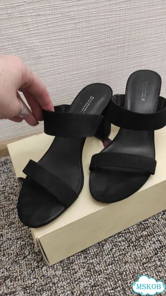 Босоножки черные H&M фото 2