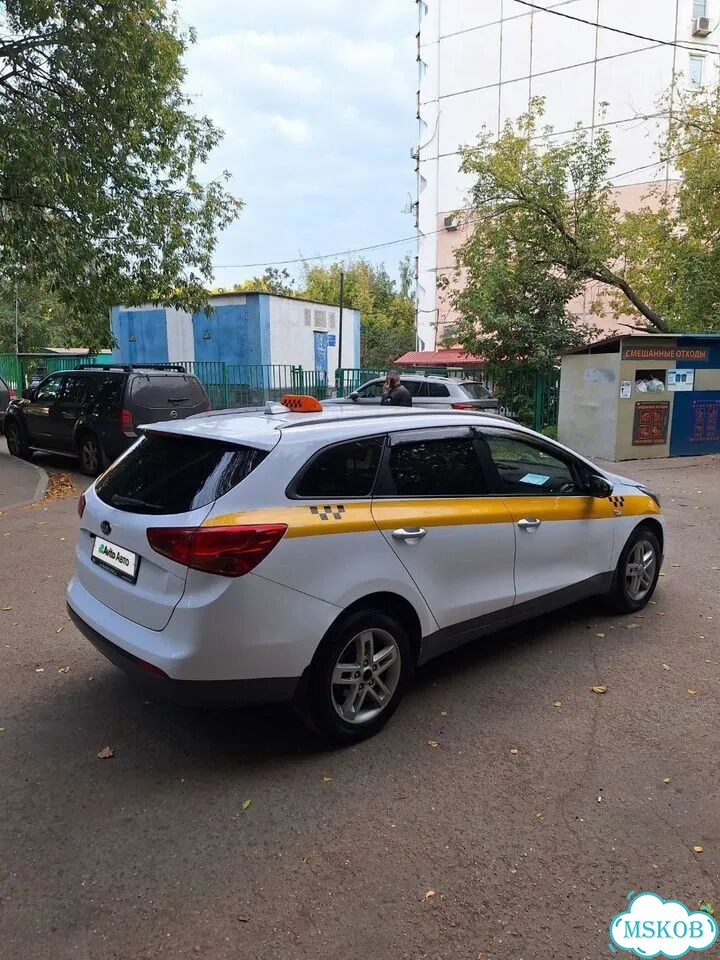 Kia Ceed 1.6 AT, 2017, 434 000 км фото 2