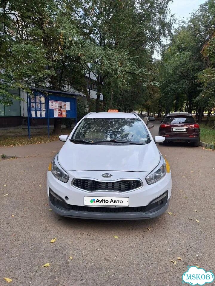 Kia Ceed 1.6 AT, 2017, 434 000 км фото 4