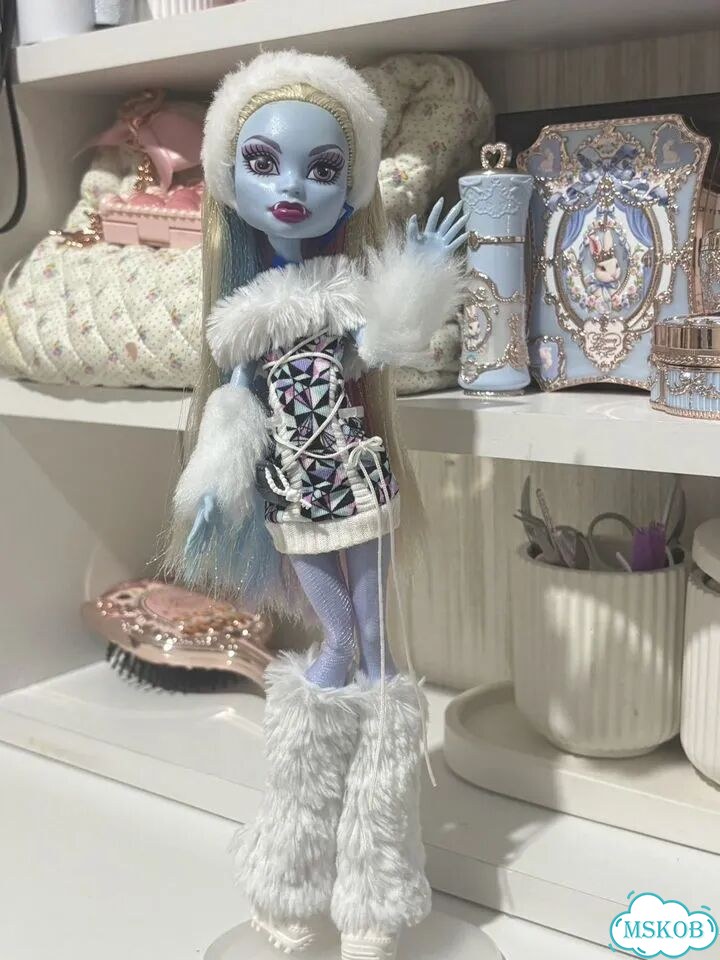 Эбби боминейбл базовая кукла monster hing фото 1