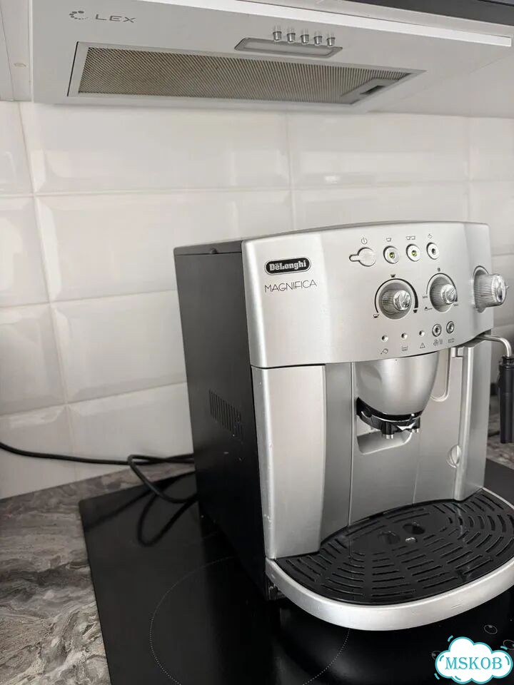 Кофемашина delonghi magnifica фото 3