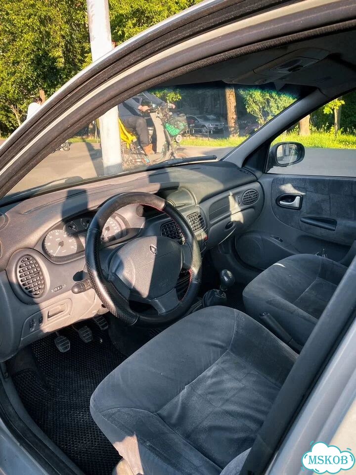Renault Megane 1.6 MT, 1999, 100 000 км фото 3