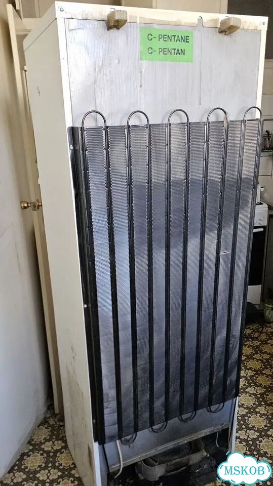 Холодильник indesit бу рабочий фото 3