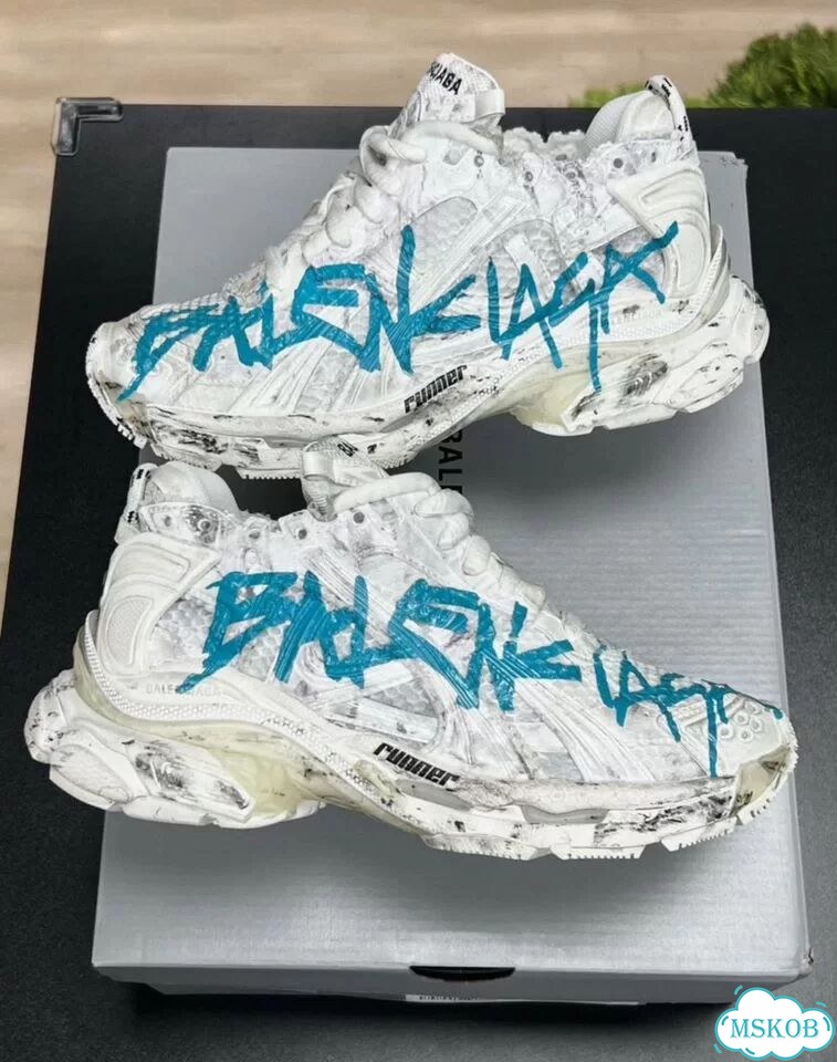 Balenciaga Runner Graffiti фото 1