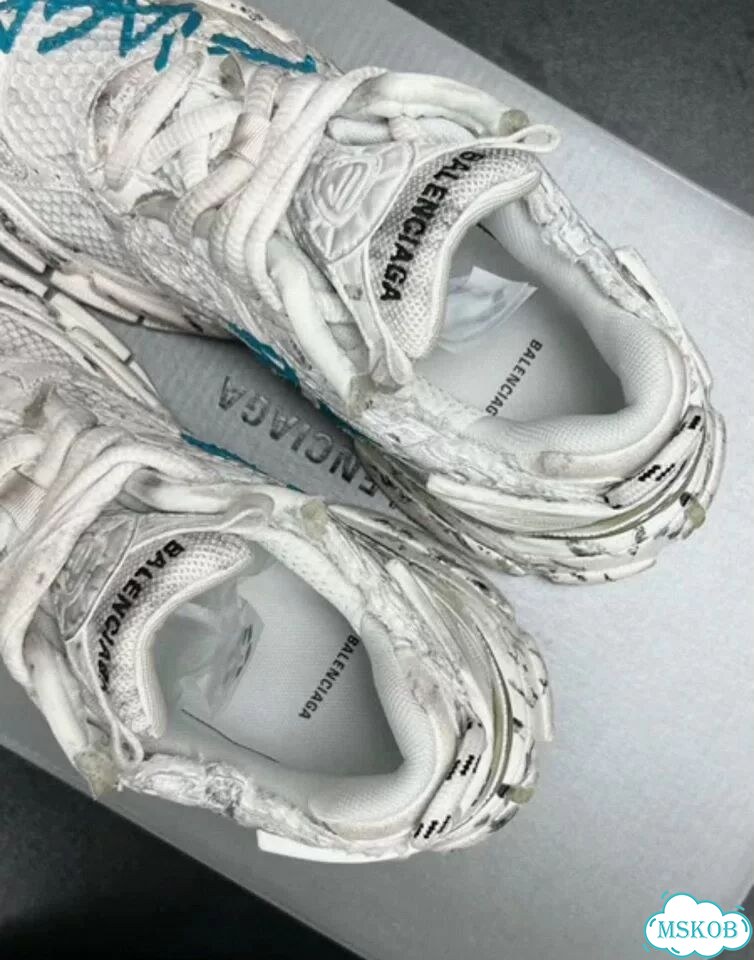 Balenciaga Runner Graffiti фото 7
