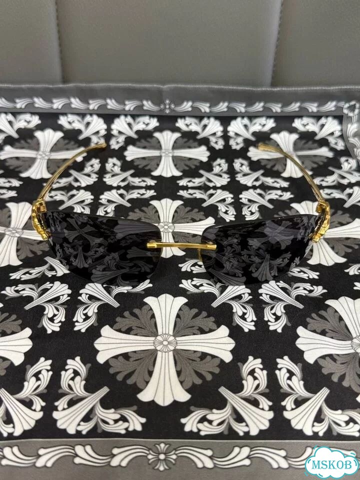 Солнцезащитные очки Cartier Пантера фото 2