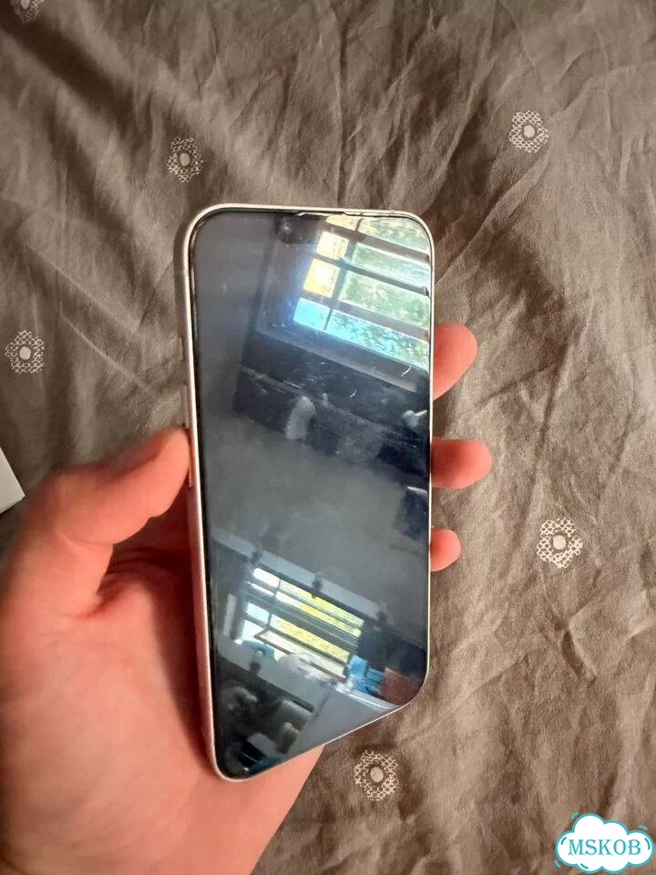 iPhone 13, 128 ГБ, 1 SIM фото 2