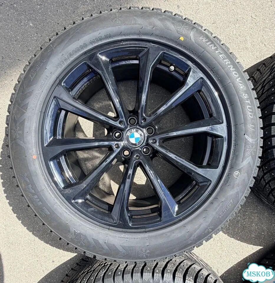 Комплект новых зимних шин на оригин. дисках BMW фото 3