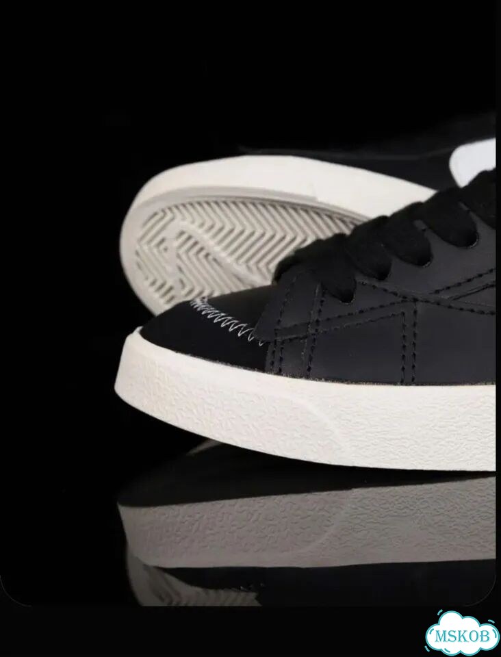 Кроссовки NK Blazer Low 77 Jumbo Premium фото 5