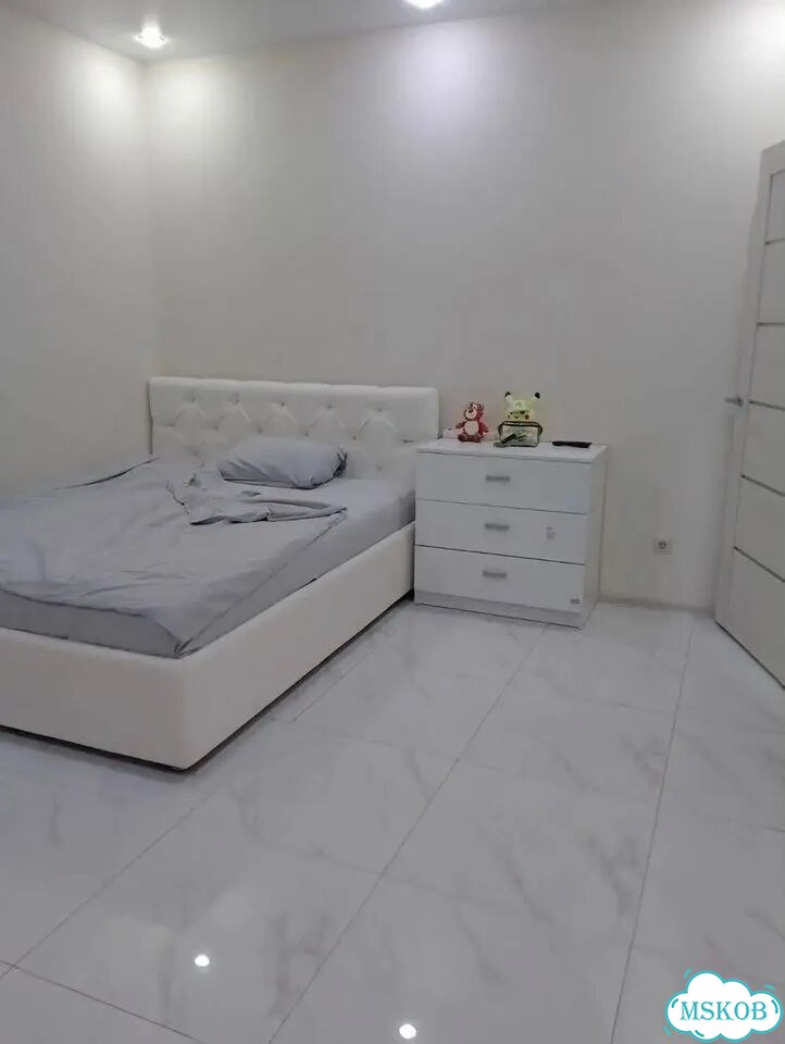 1-к. квартира, 36 м², 13/17 эт. фото 1